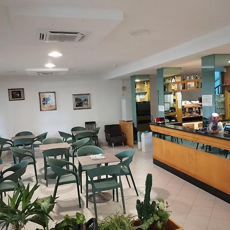 Hotel Irene Riccione Zewnętrze zdjęcie