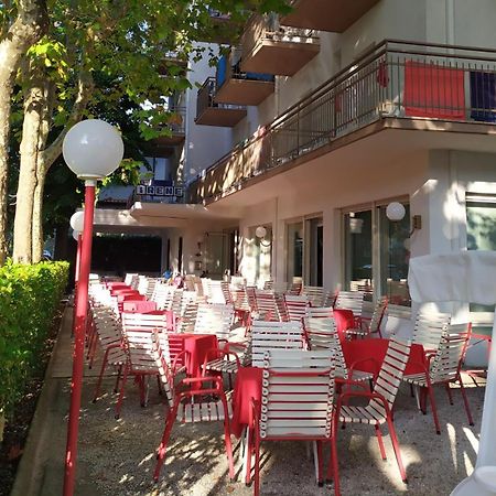 Hotel Irene Riccione Zewnętrze zdjęcie