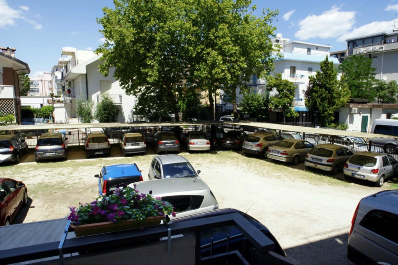 Hotel Irene Riccione Zewnętrze zdjęcie